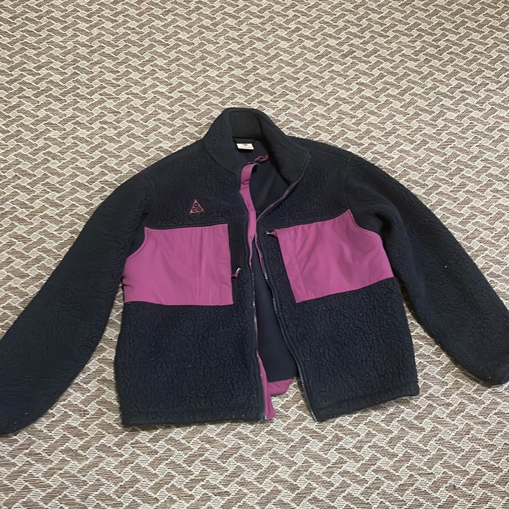Nike ACG zip up jacket
